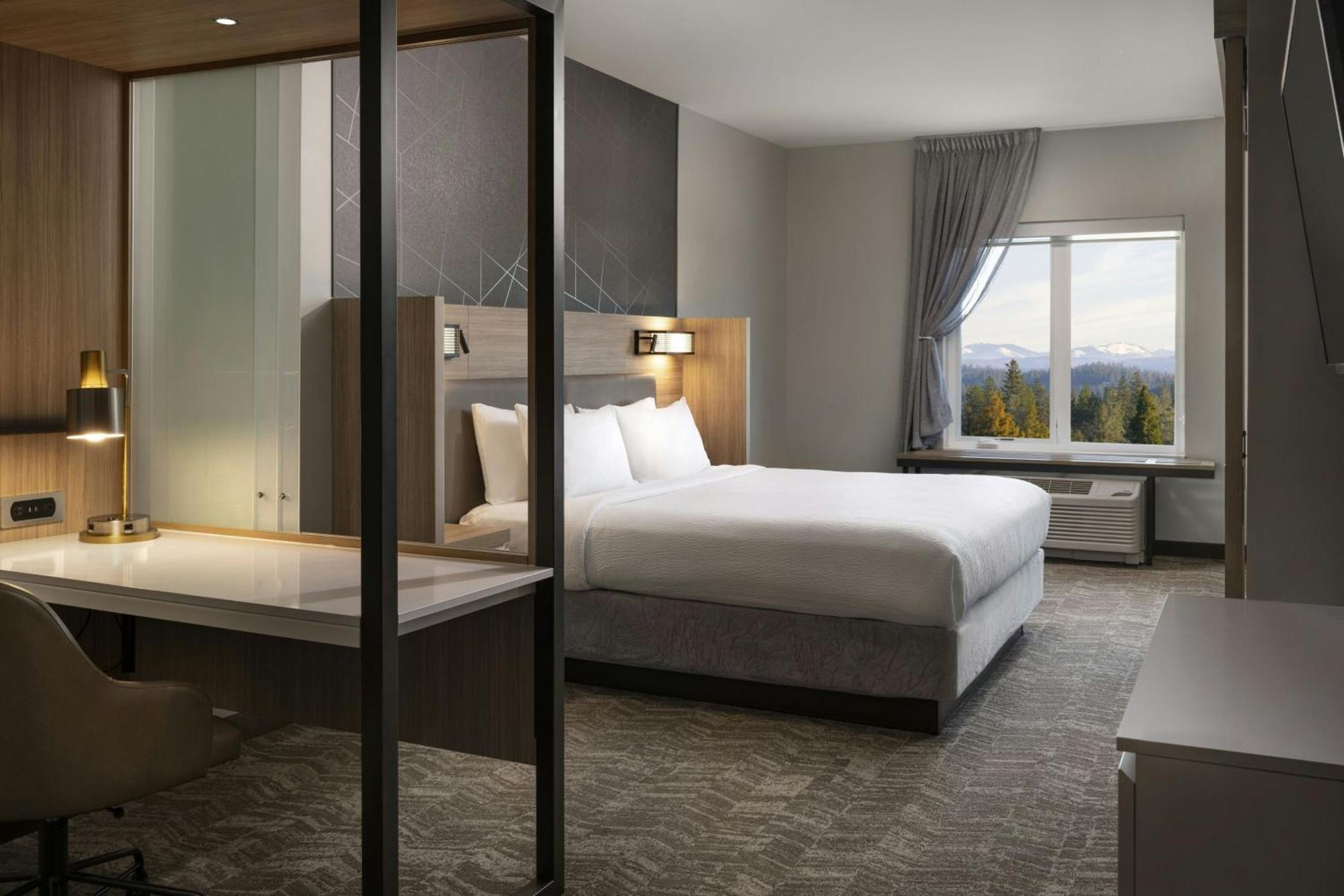Hotel Vista Sierra Оберн Экстерьер фото
