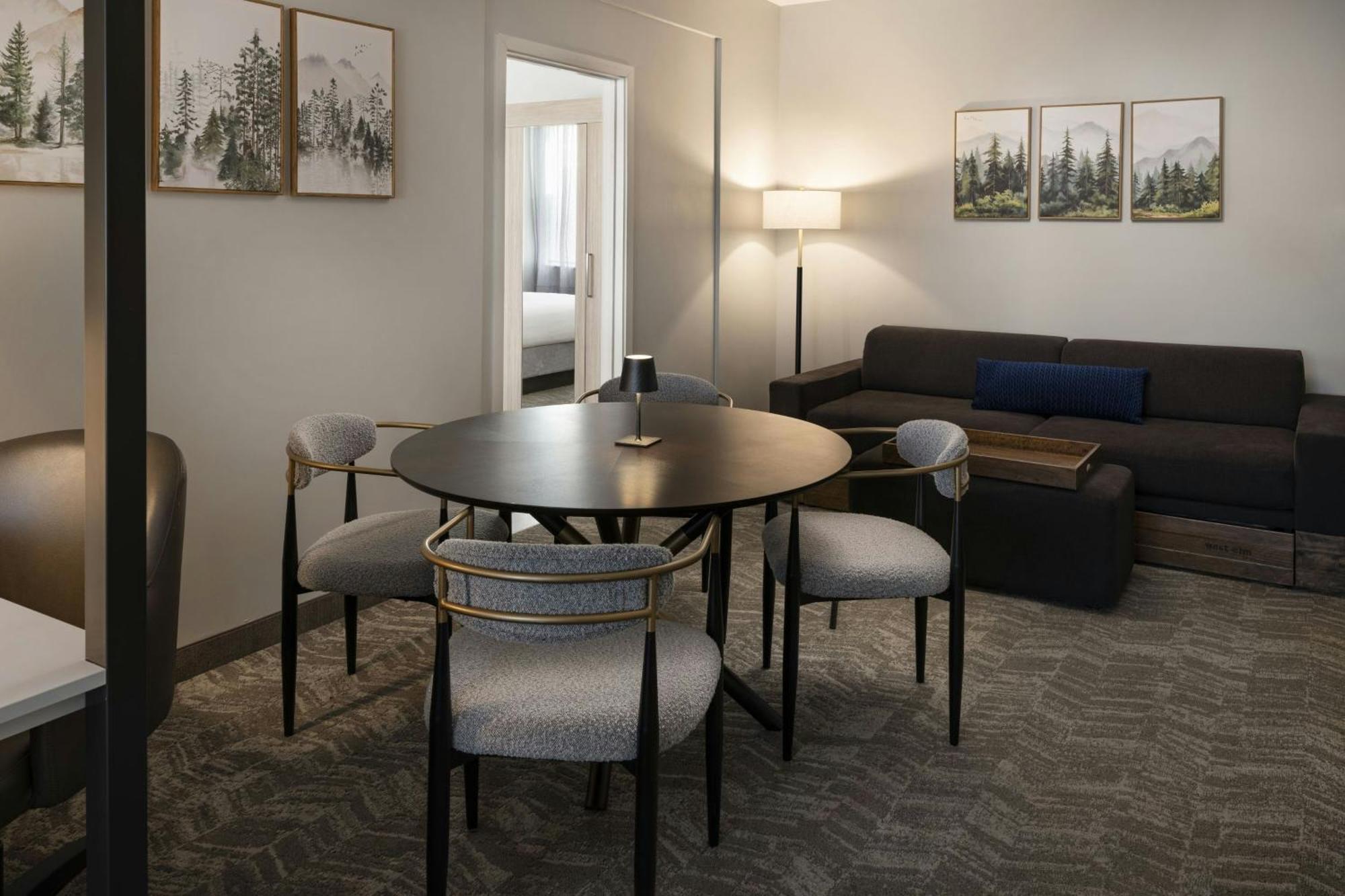 Hotel Vista Sierra Оберн Экстерьер фото